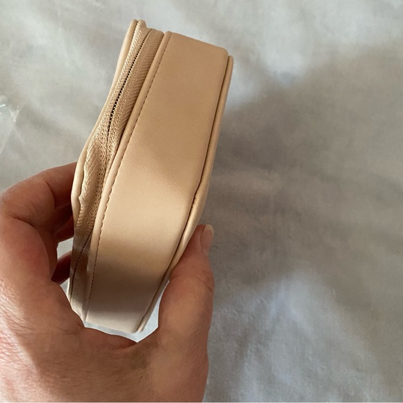 West Elm travel jewelry case/ storage - Picture 6 of 14